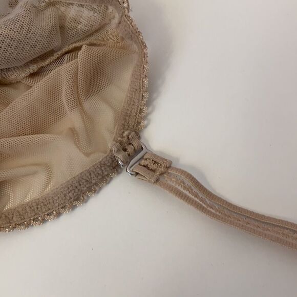 🔥VICTORIA SECRET Lace Teddy Sz 32C - Picture 8 of 8